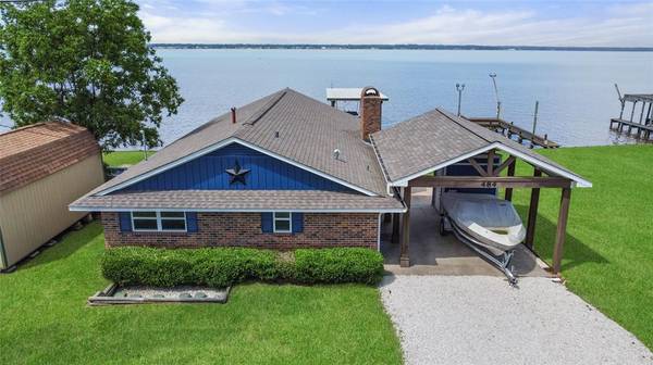 484 Lakeshore S, Onalaska, TX 77360