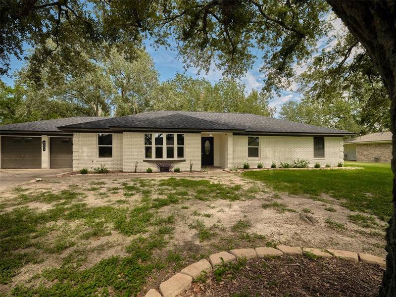 9517 Gene ST, Needville, TX 77461