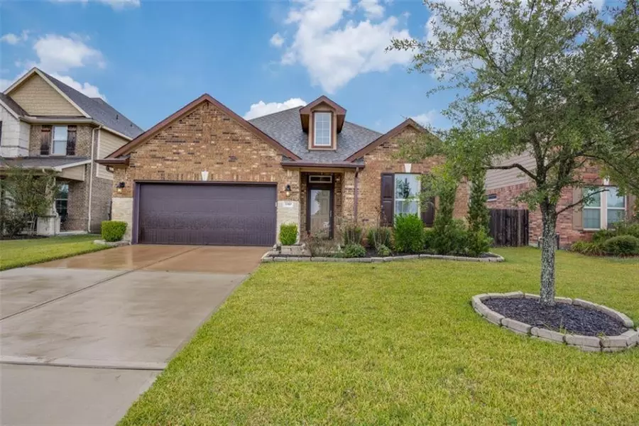 3310 Mossy Oak TRL, Pearland, TX 77584