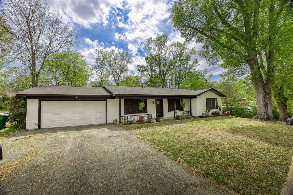 Palestine, TX 75801,1406 E Brazos st