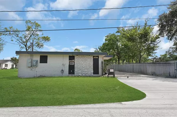 3714 Dabney #4, Houston, TX 77026