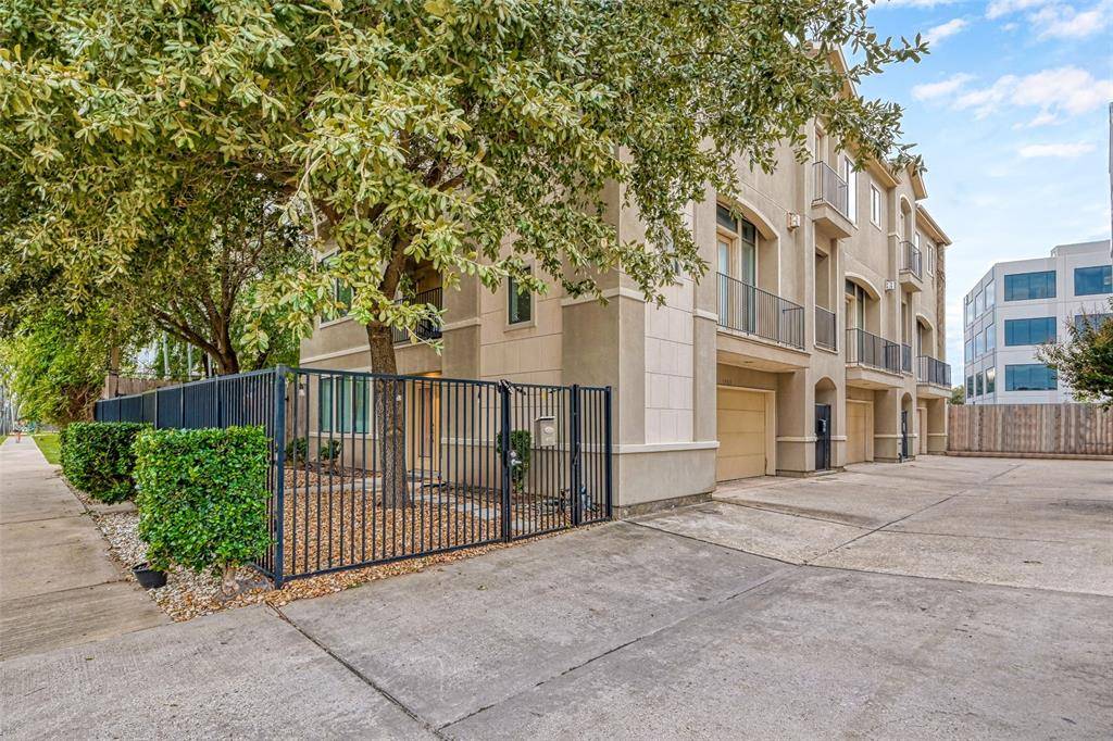 Houston, TX 77007,1205 Detering ST
