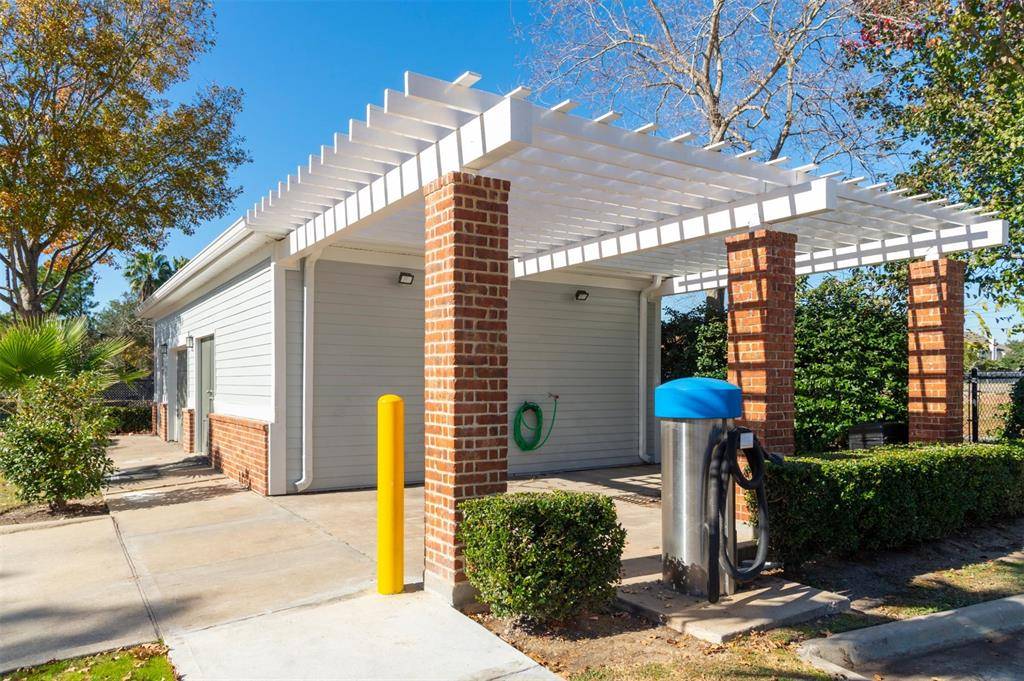 Sugar Land, TX 77498,15270 Voss RD #326