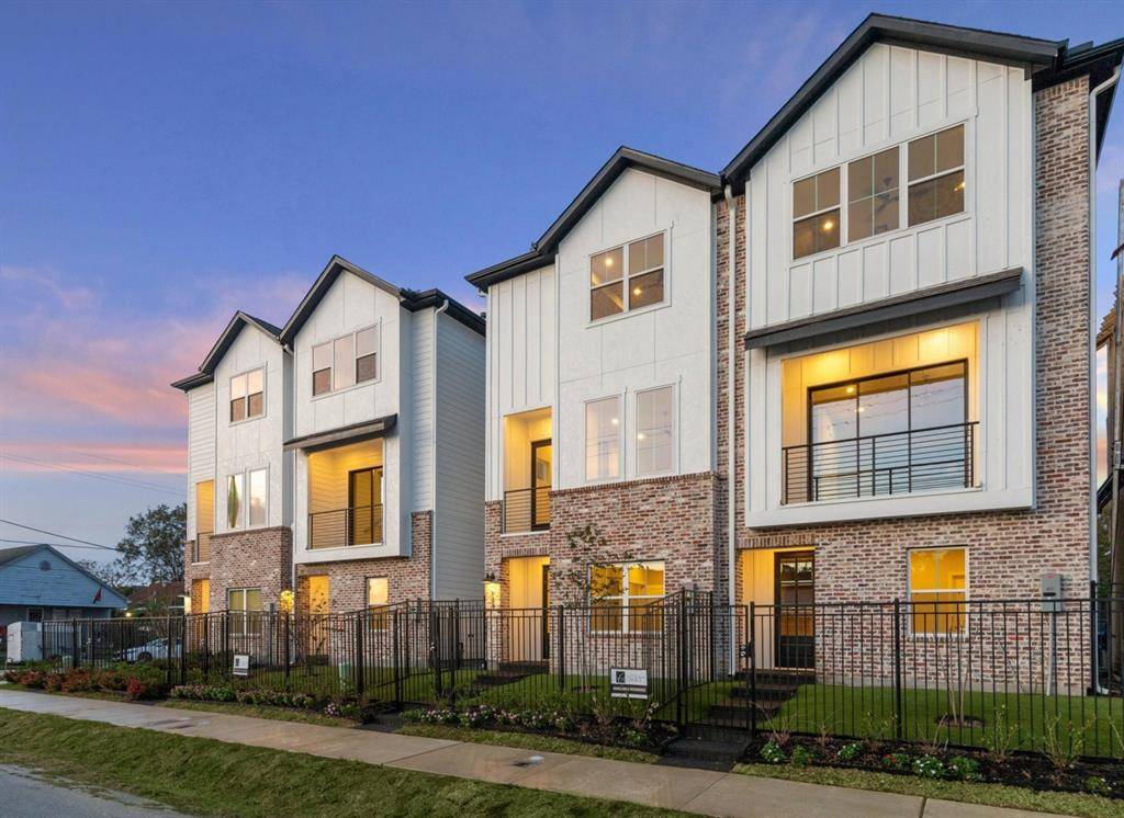 143 Eastwood Street, Houston, TX 77011