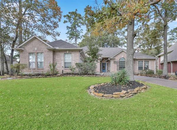 275 Wedgewood DR, Montgomery, TX 77356