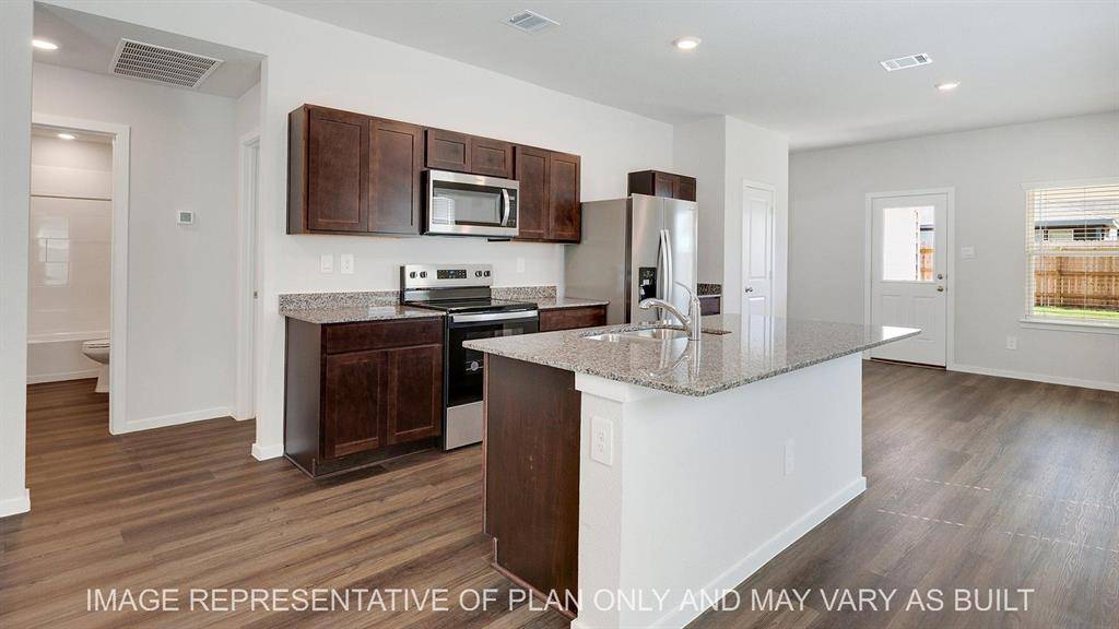 908 Coffee Mill LN, College Station, TX 77845