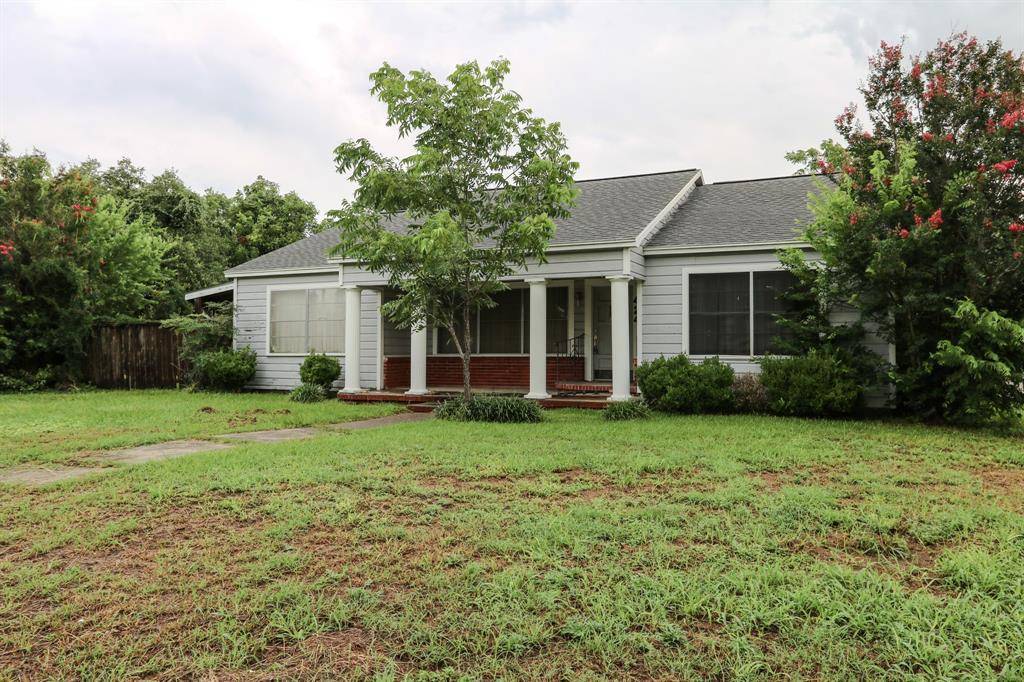 424 S Colorado ST, Port Lavaca, TX 77979