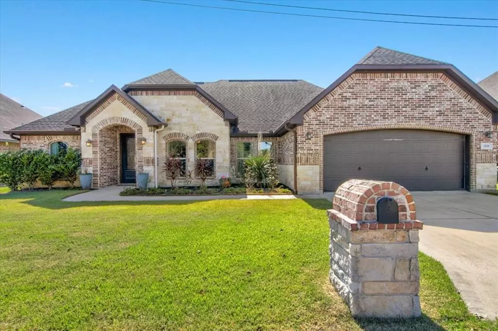 Groves, TX 77619,3721 Debbie AVE