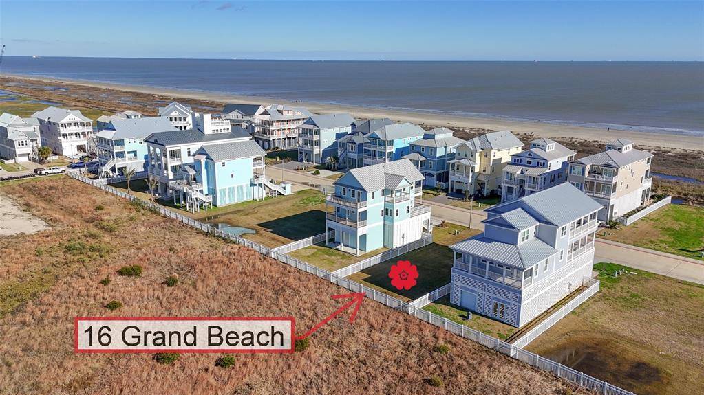 16 Grand Beach BLVD, Galveston, TX 77550