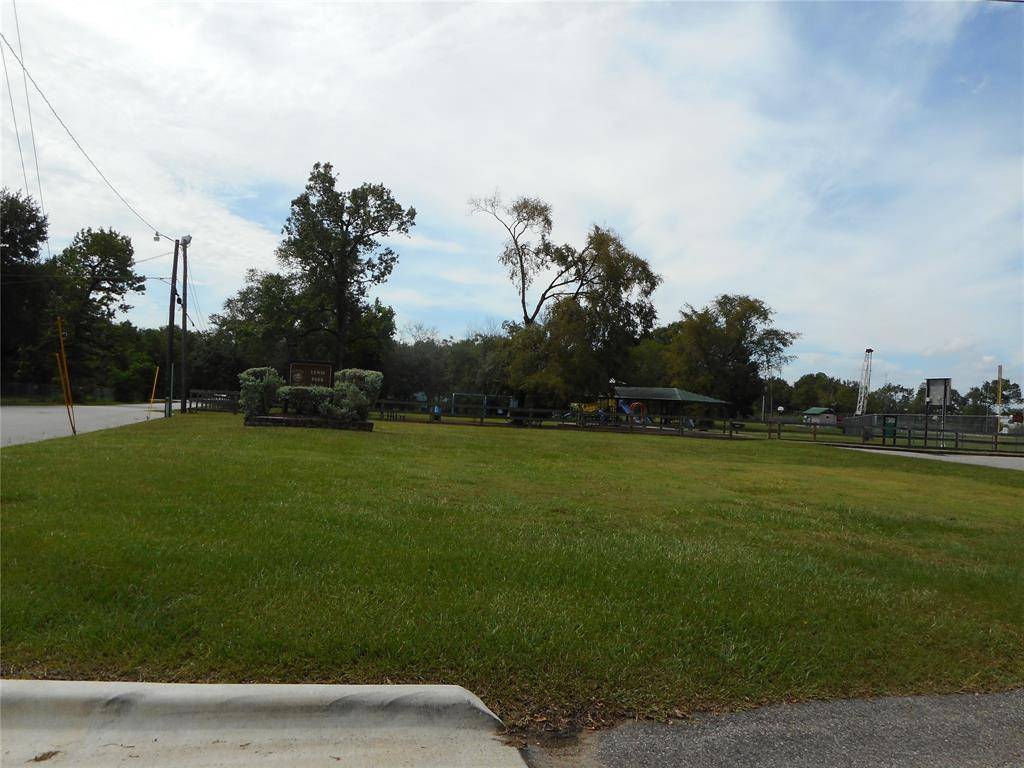 Conroe, TX 77301,422 Crooke ST