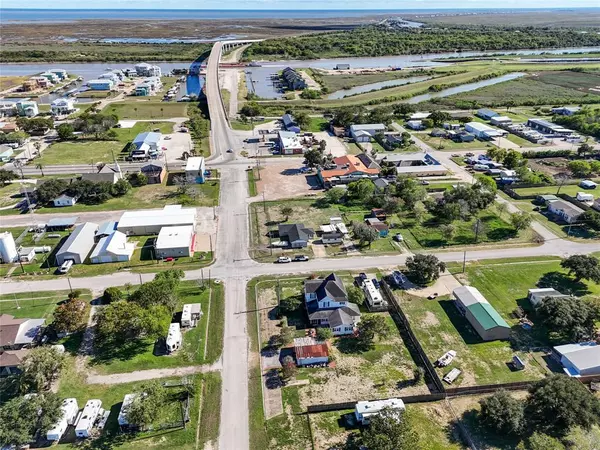 Matagorda, TX 77457,838 Lewis ST