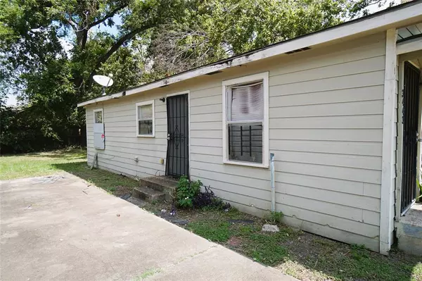 Houston, TX 77004,3443 Reeves ST