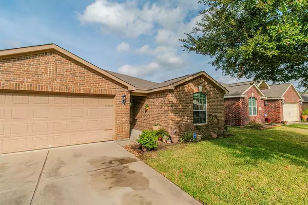 Pinehurst, TX 77362,11722 Elizabeth CT