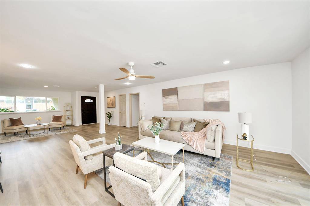 Houston, TX 77025,4139 Mischire DR