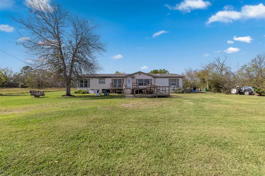 17 Wood Farm RD, Huntsville, TX 77320