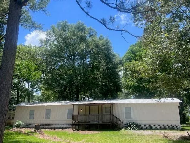 800 County Road 440, Dayton, TX 77535