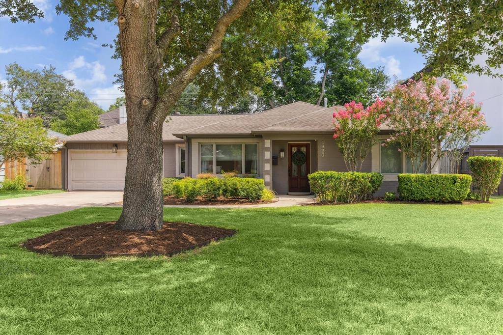 4920 MAPLE, Bellaire, TX 77401