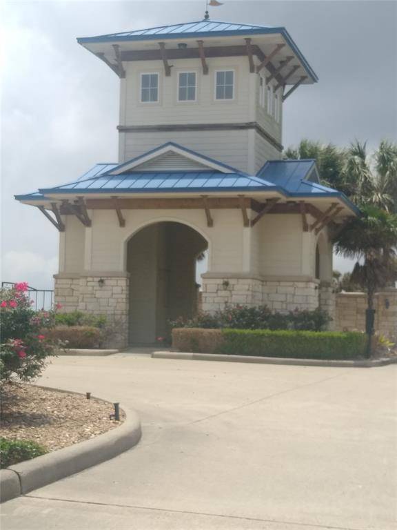 Palacios, TX 77465,2972 Palacios Bay DR