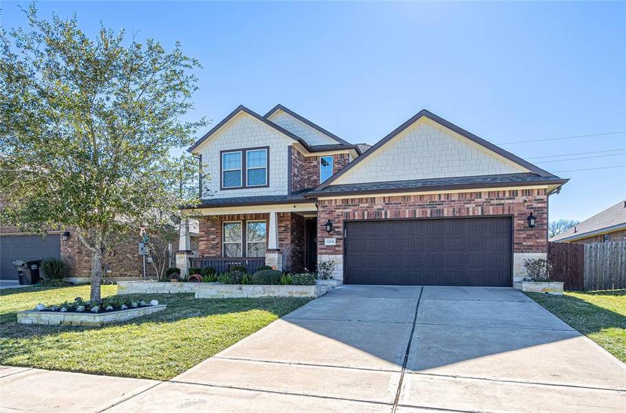 12706 Southern Oaks LNDG, Pearland, TX 77584