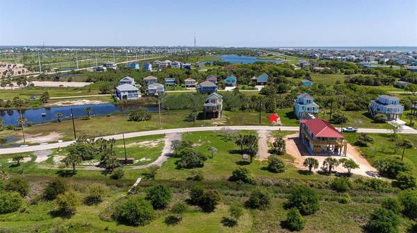 3823 El Lago ST, Galveston, TX 77554