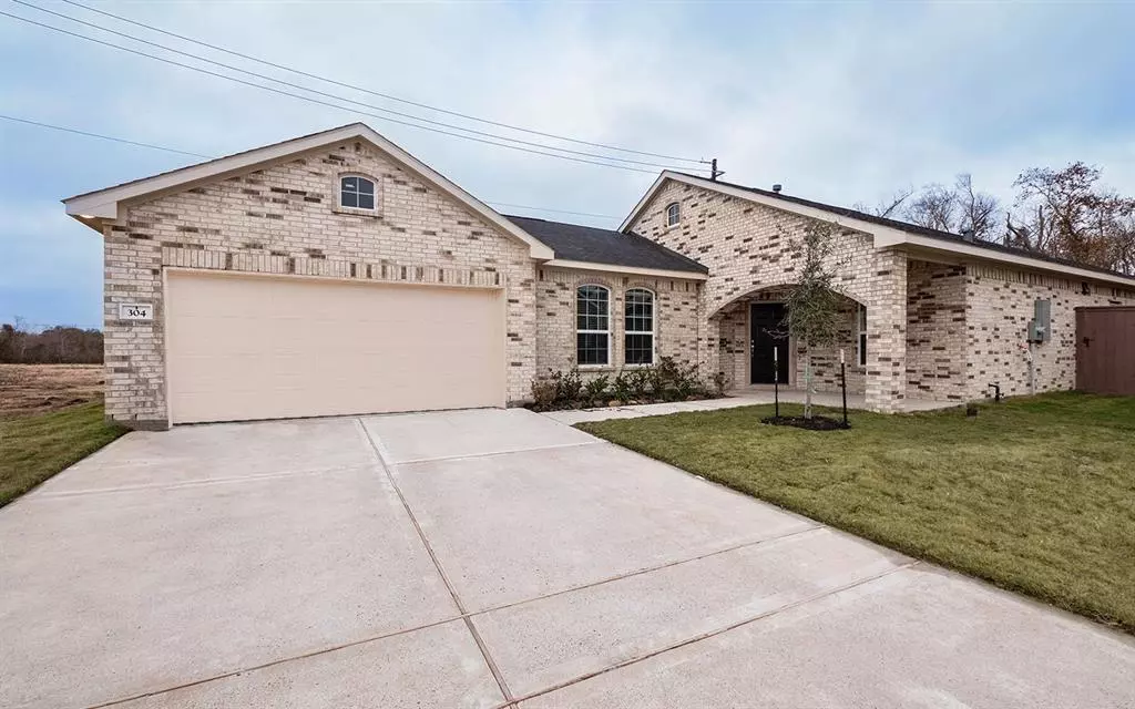 Clute, TX 77531,304 Barred Owl CT