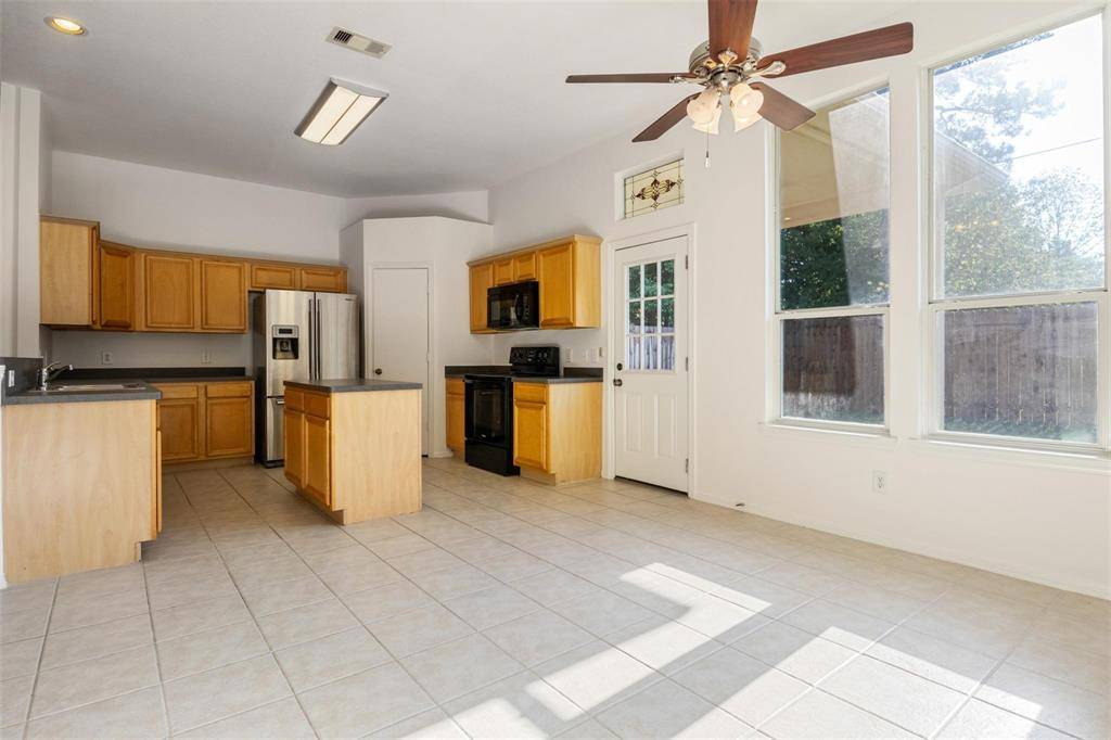 Pinehurst, TX 77362,11911 Belle CT