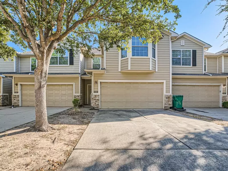 6046 Yorktown Meadow LN, Houston, TX 77084