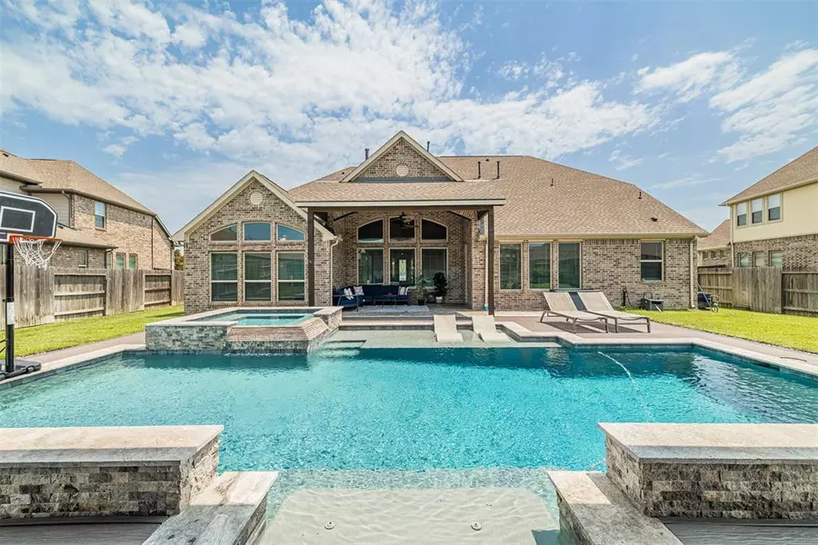 16831 Harbor Falls DR, Cypress, TX 77433