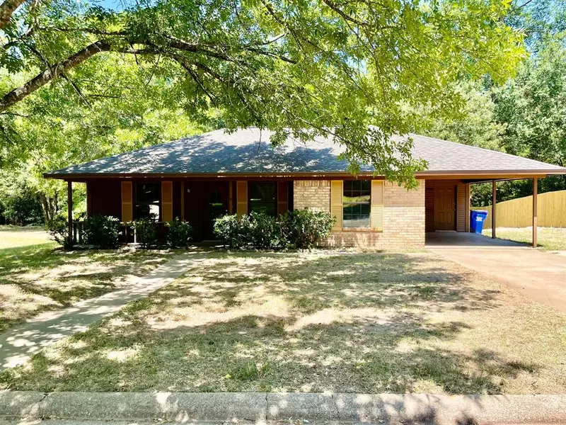 232 Woodland CIR, Crockett, TX 75835