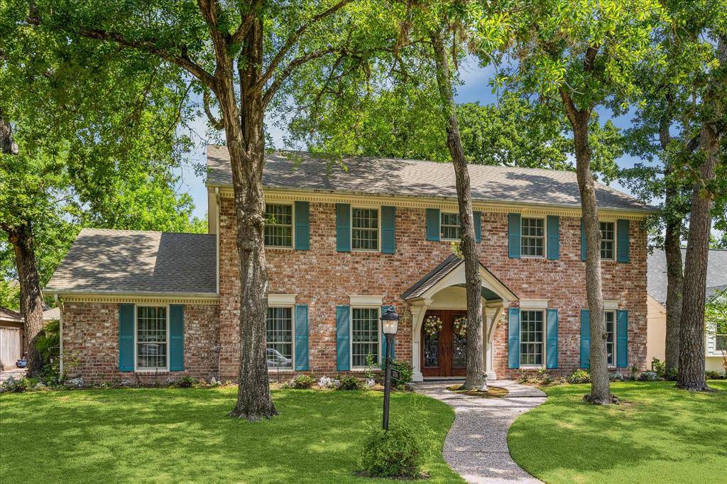 13706 Butterfly LN, Houston, TX 77079