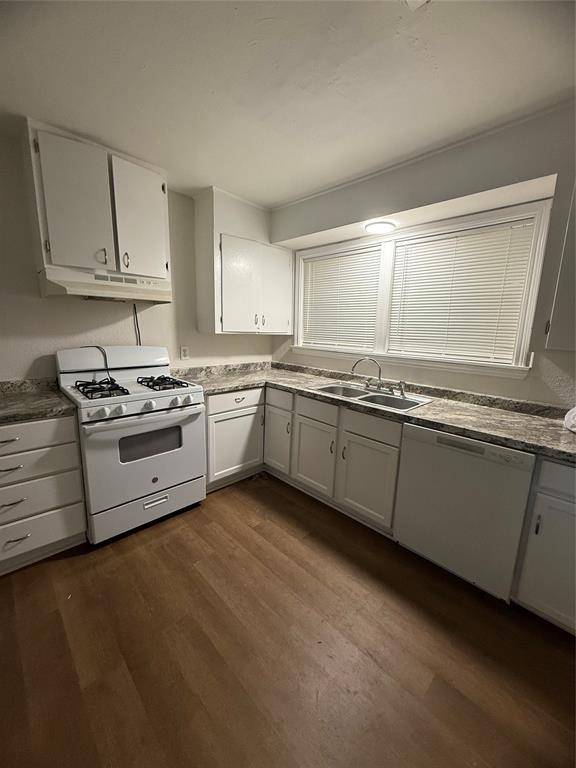 La Marque, TX 77568,417 Chip ST