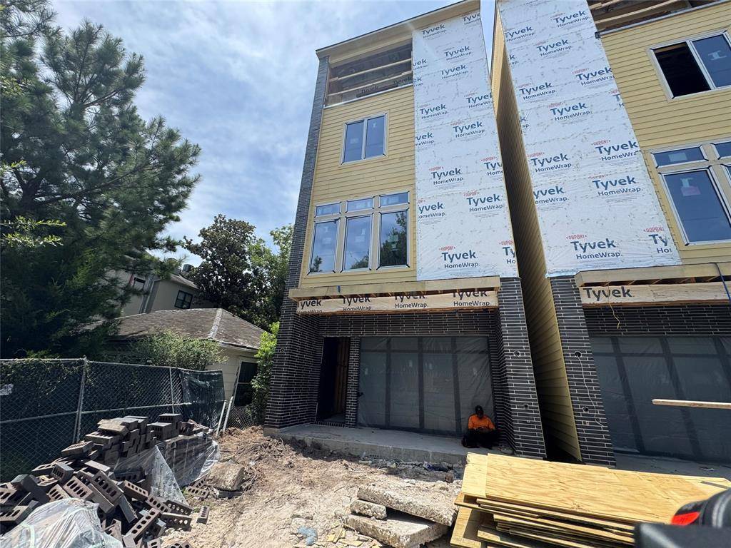 6405 Pickens A, Houston, TX 77007