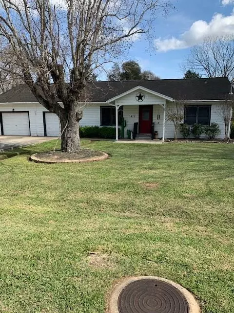 415 Marshall ST, West Columbia, TX 77486