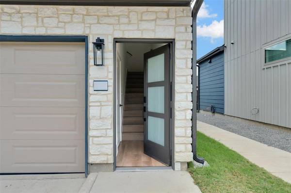 1712-503 Bernard ST, Garland, TX 75040