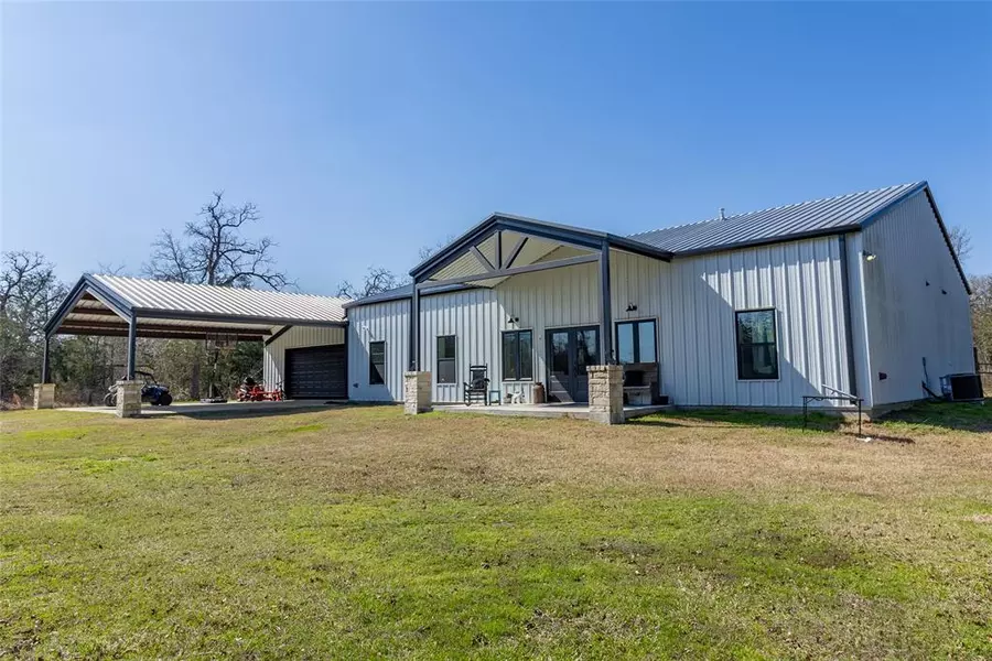 18081 Highway 90 N, Bedias, TX 77831