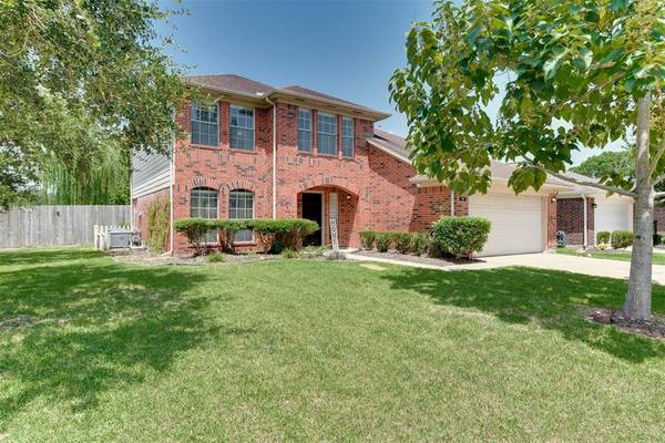 211 Wood Hollow DR, League City, TX 77573