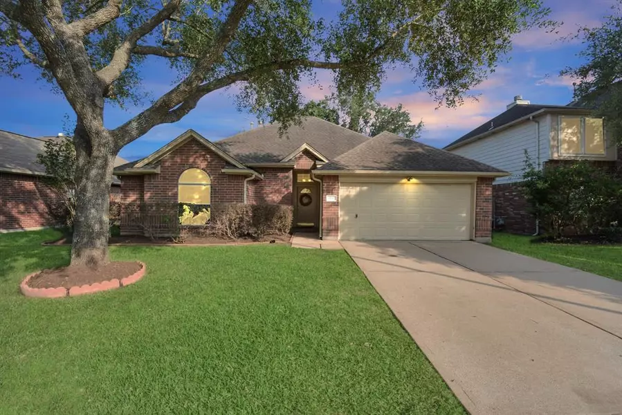 3530 Lakearies LN, Katy, TX 77449