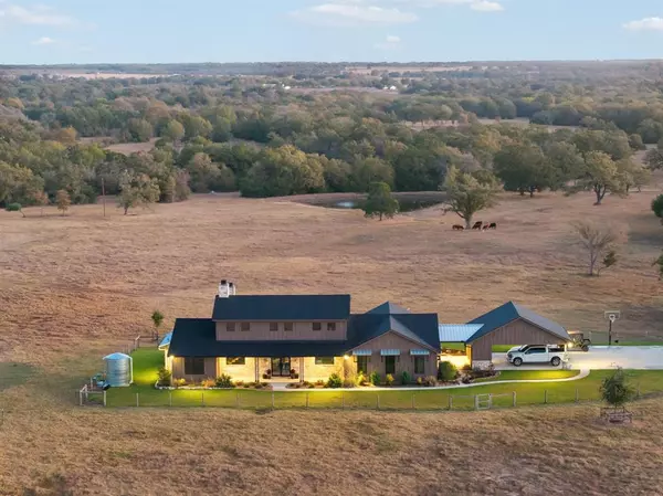 10433 County Road 162, Somerville, TX 77879