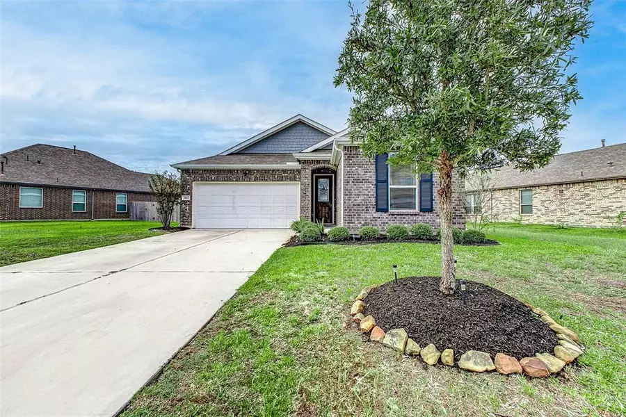 3812 Cimarron Gap LN, Magnolia, TX 77354