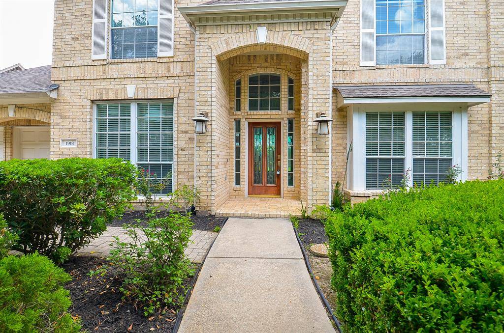 Sugar Land, TX 77479,1918 Hollys WAY
