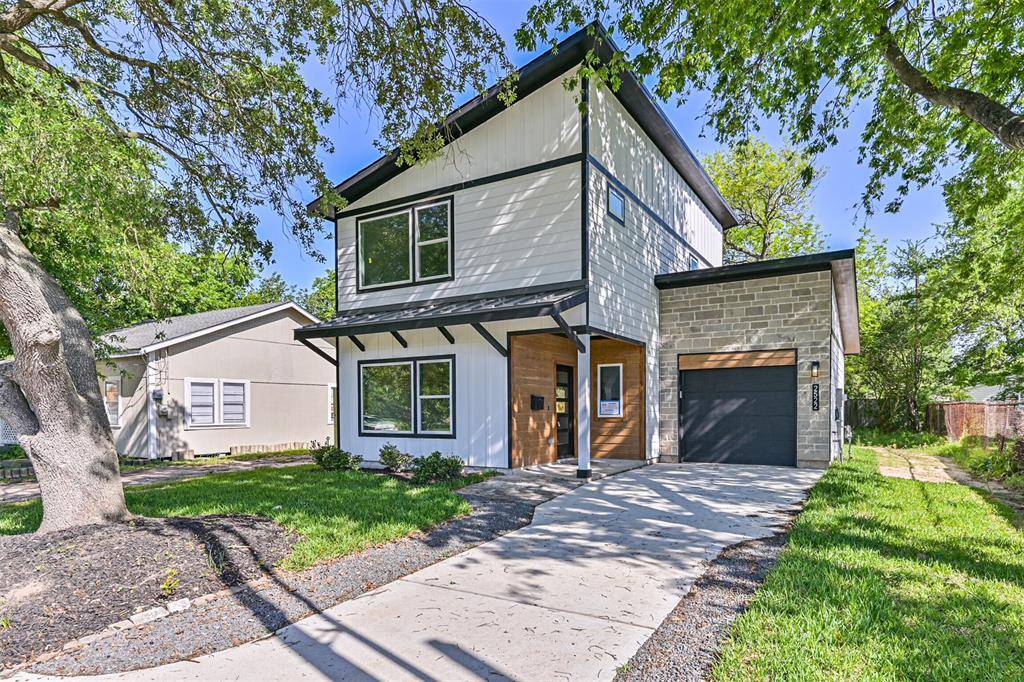 2522 3rd 1/2 AVE N, Texas City, TX 77590