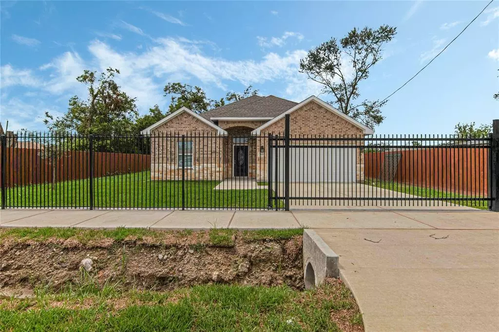 Houston, TX 77016,4426 Plaag ST