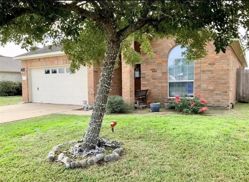 214 Range LN, Baytown, TX 77523