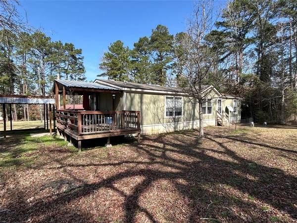 368 Pine TRL, Trinity, TX 75862