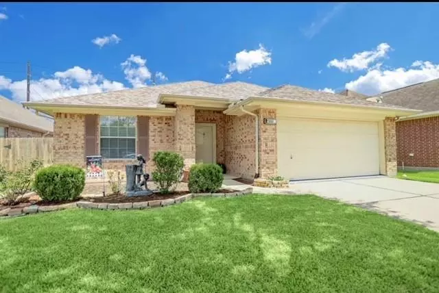 7222 Lyndhurst Village LN, Spring, TX 77379