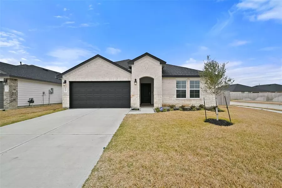 1139 Hughes Crossing DR, Rosharon, TX 77583