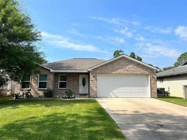 16818 Blackhawk BLVD, Friendswood, TX 77546