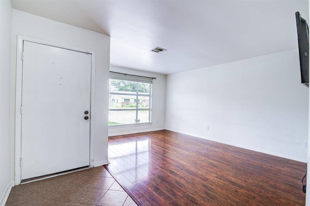 Deer Park, TX 77536,909 Mark ST