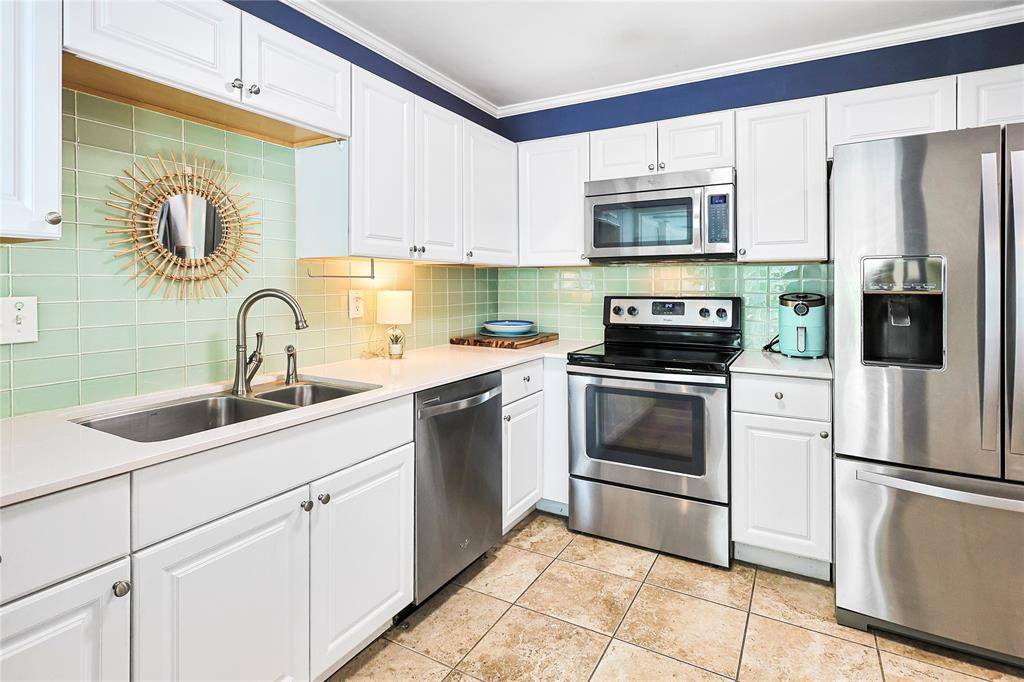 Galveston, TX 77551,1902 Bayou Shore DR