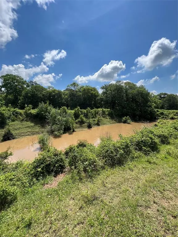 Wharton, TX 77488,006 CR 124